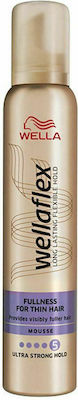 Αφρός Μαλλιών WellaFlex Fullness Ultra Strong Hold 200ml για δυνατό κράτημα & όγκο